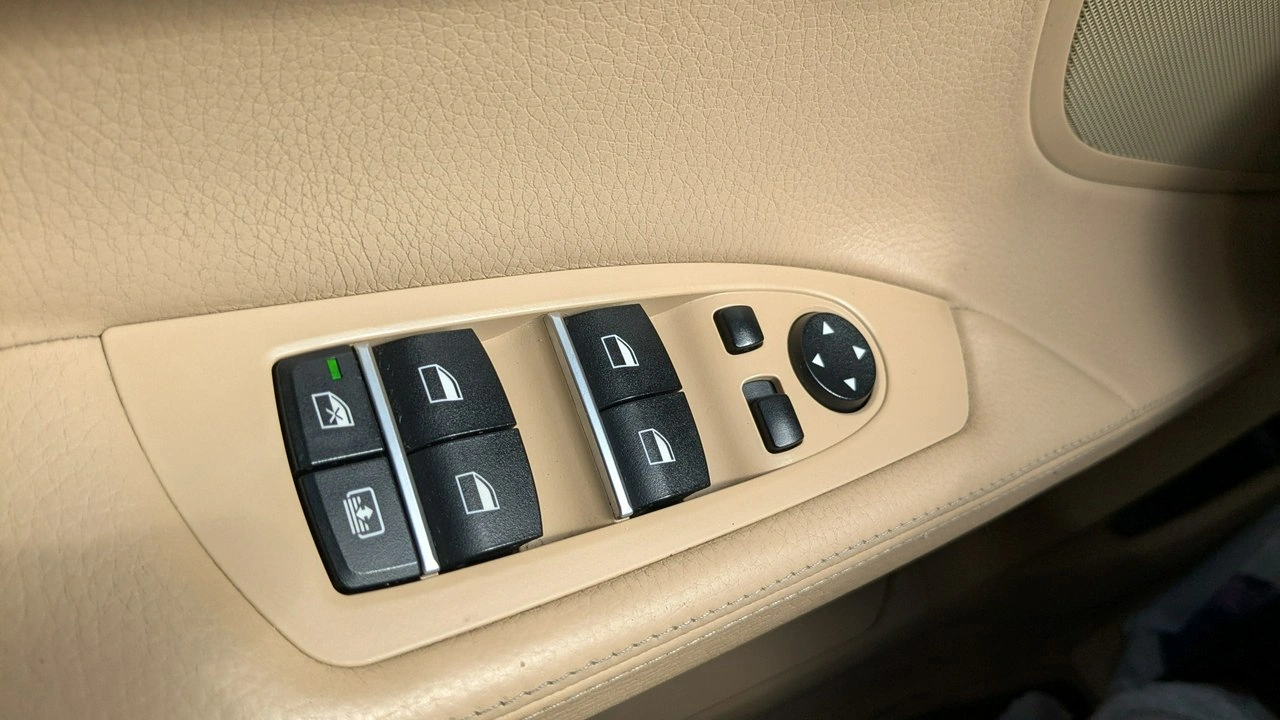 BMW 730 - Zdjęcie 37