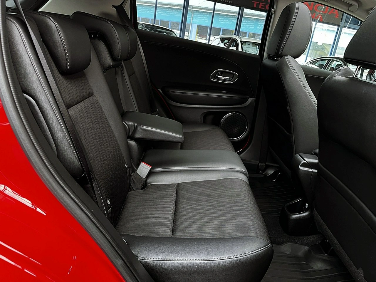 Honda HR-V - Zdjęcie 12