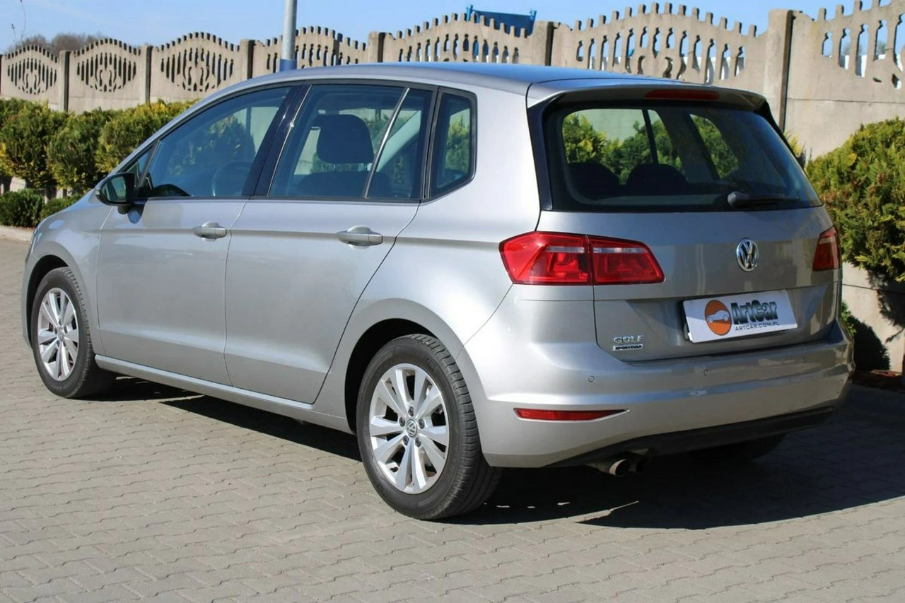 Volkswagen Golf Sportsvan - Zdjęcie 14