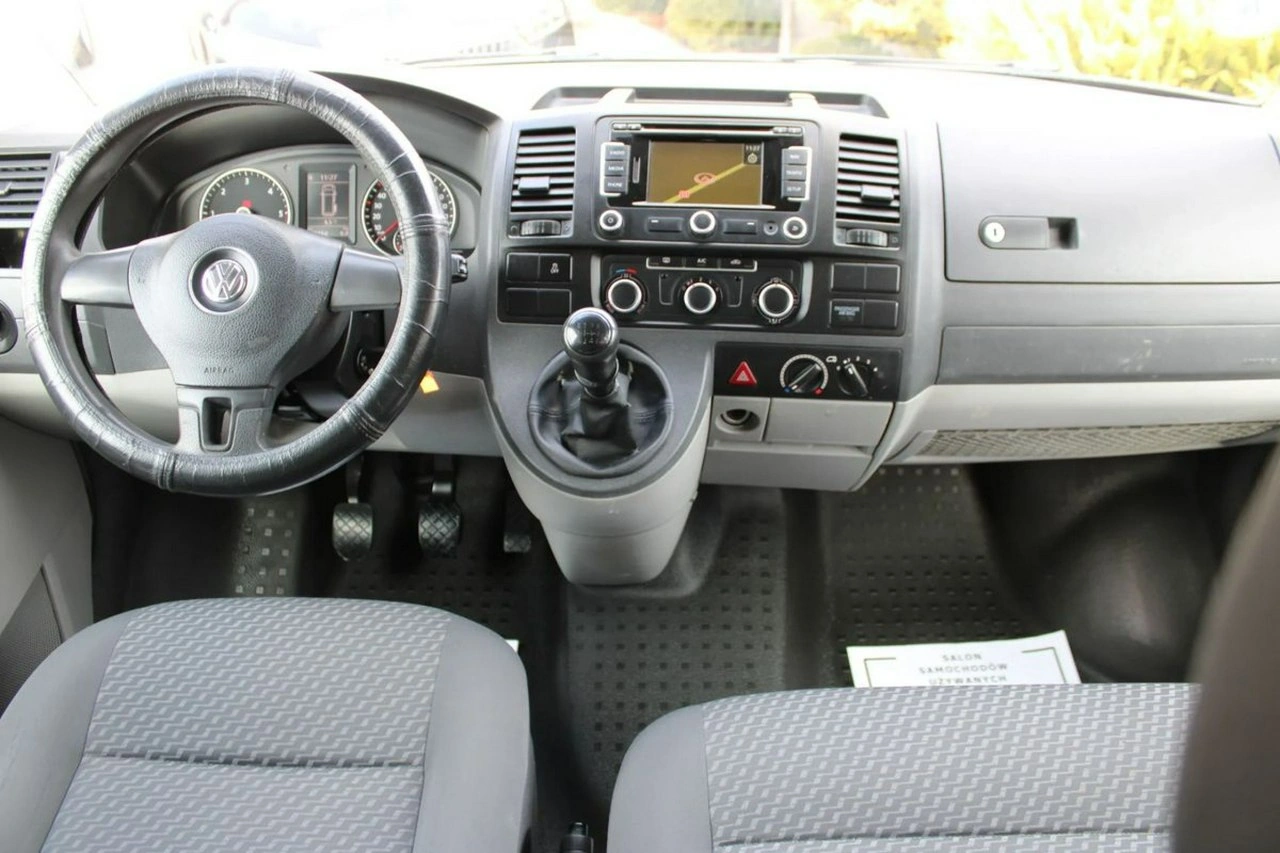 Volkswagen Transporter - Zdjęcie 23