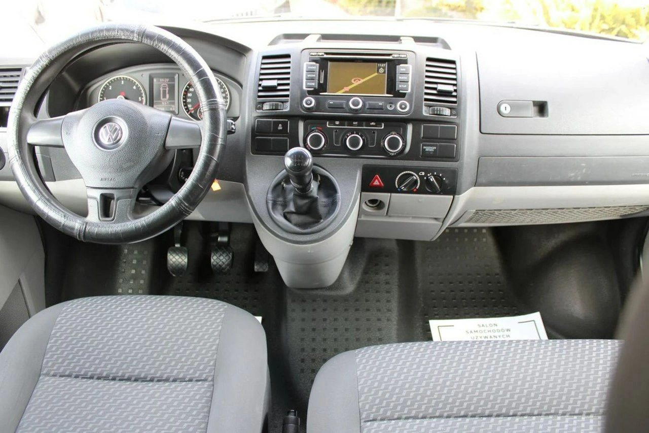 Volkswagen Transporter - Zdjęcie 25
