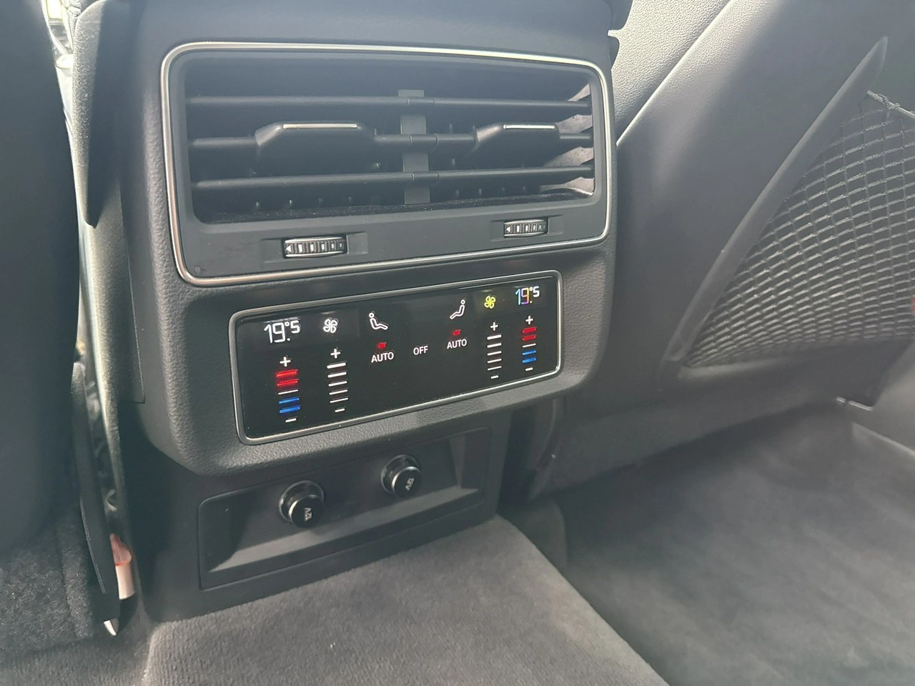 Audi Q8 - Zdjęcie 12