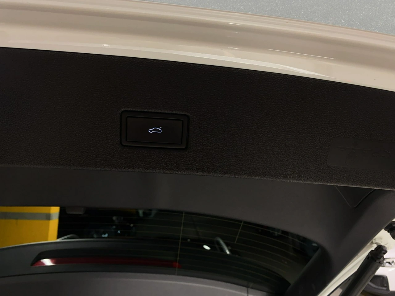 Volkswagen T-Roc - Zdjęcie 15