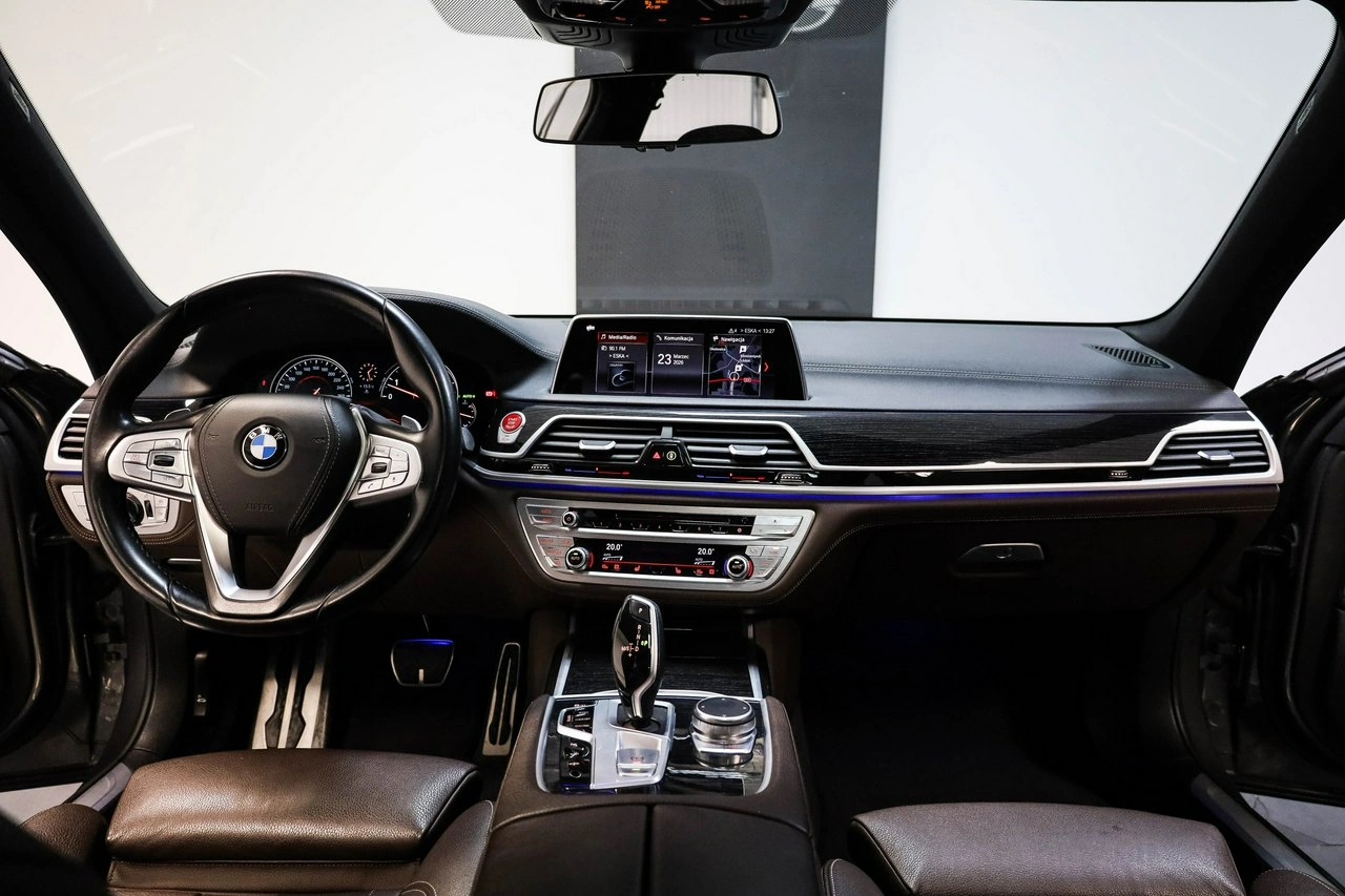 BMW 740 - Zdjęcie 17