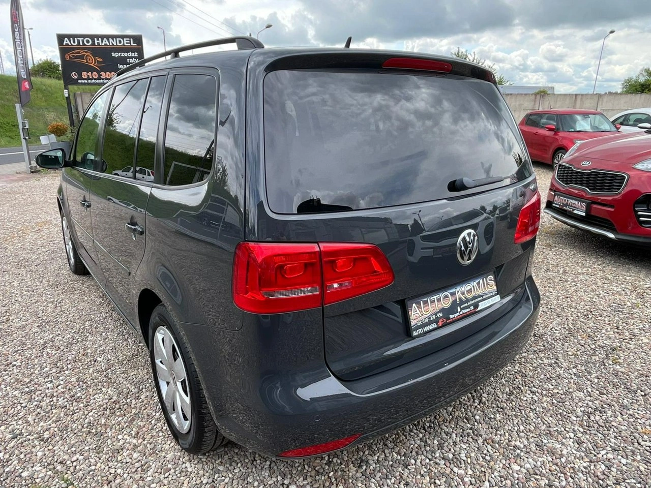 Volkswagen Touran - Zdjęcie 20