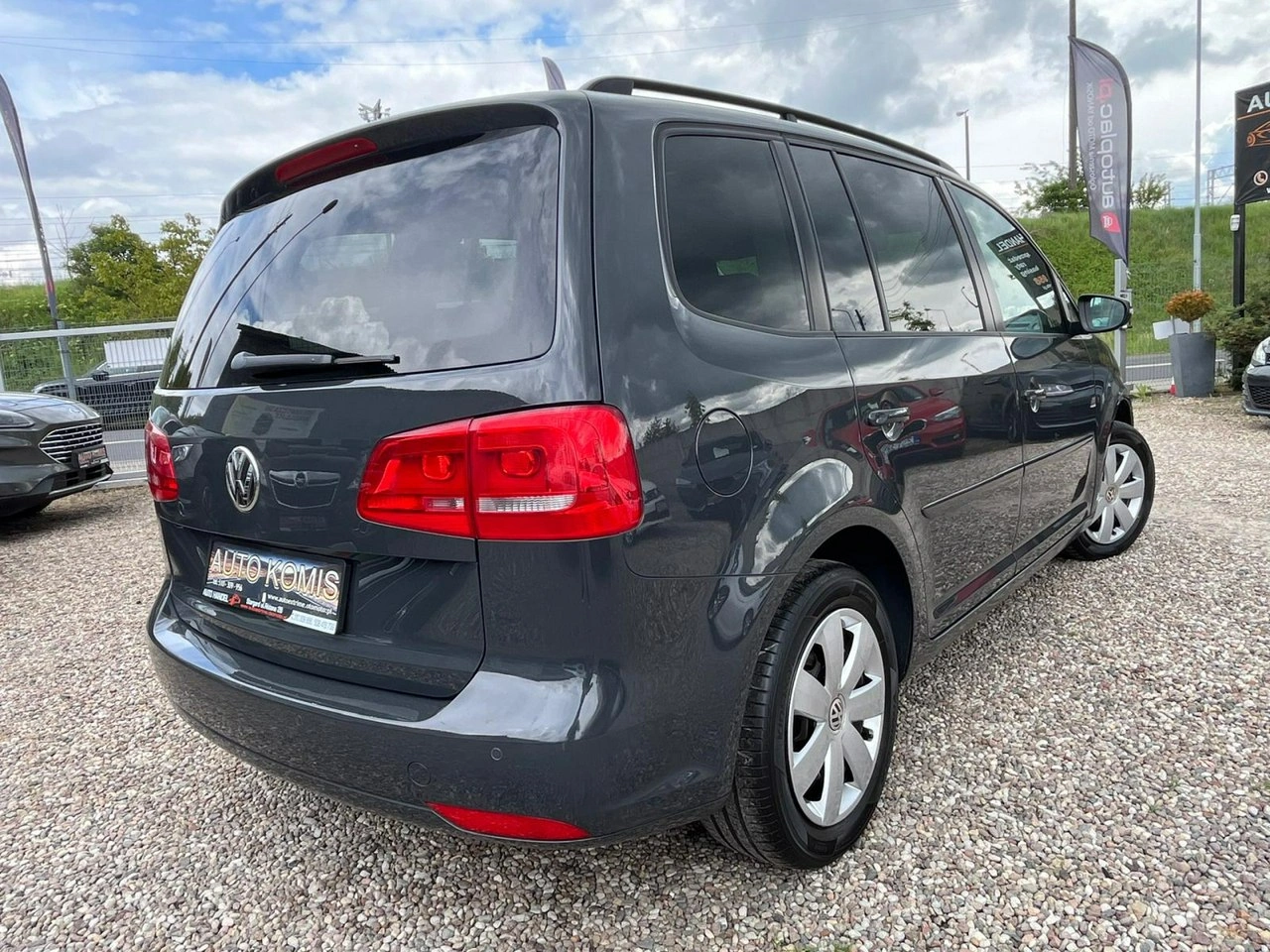 Volkswagen Touran - Zdjęcie 34
