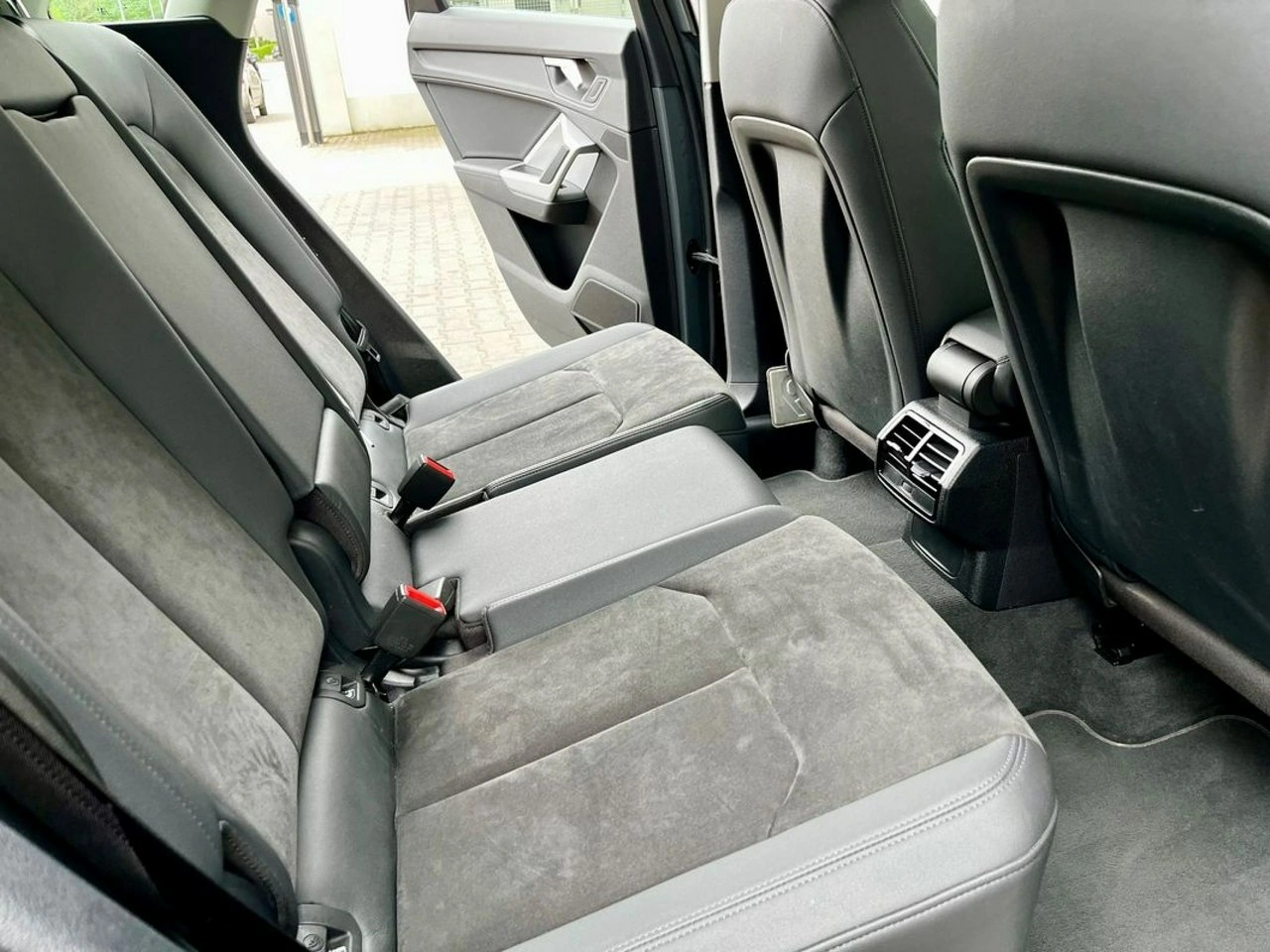 Audi Q3 - Zdjęcie 8