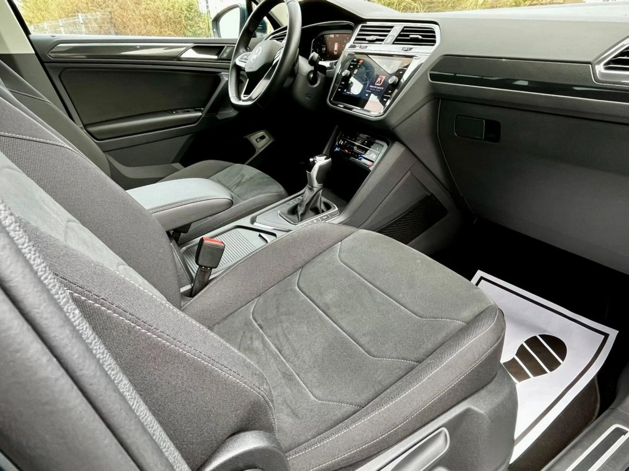 Volkswagen Tiguan - Zdjęcie 10