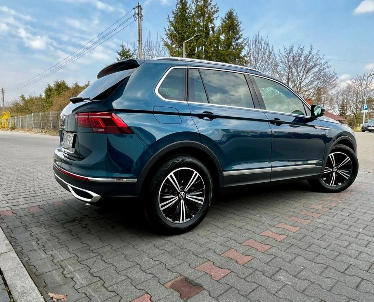 Volkswagen Tiguan - Zdjęcie 13