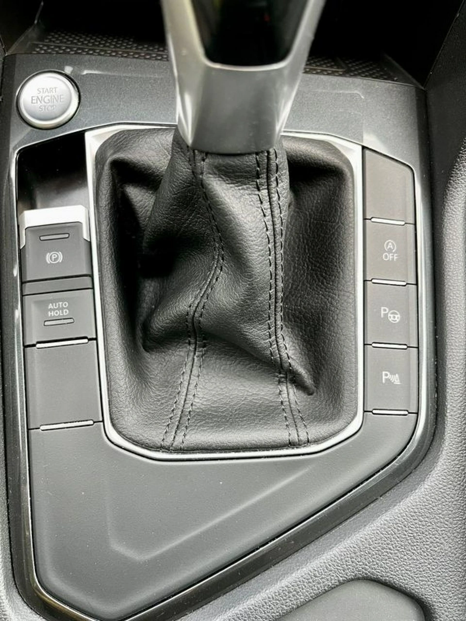 Volkswagen Tiguan - Zdjęcie 34