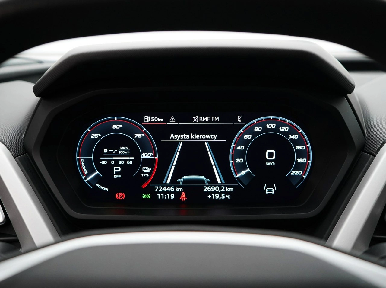 Audi Q4 e-tron - Zdjęcie 18