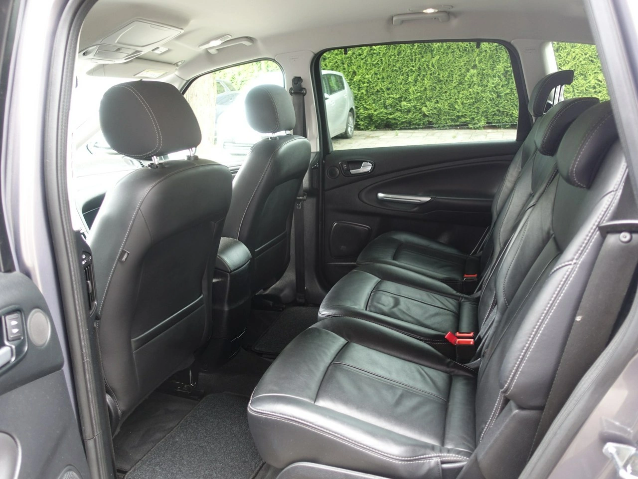Ford S-Max - Zdjęcie 15
