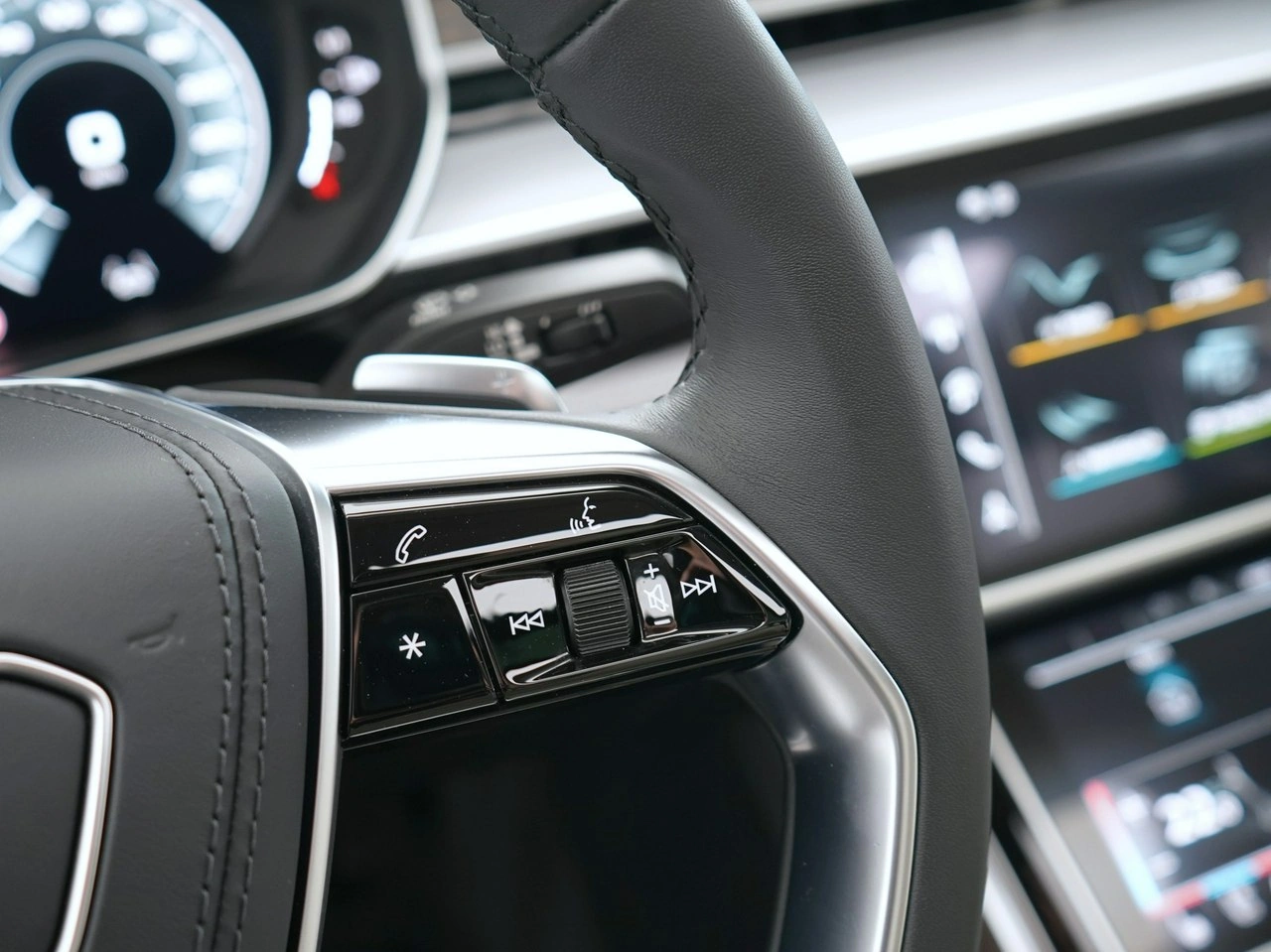 Audi A8 - Zdjęcie 20