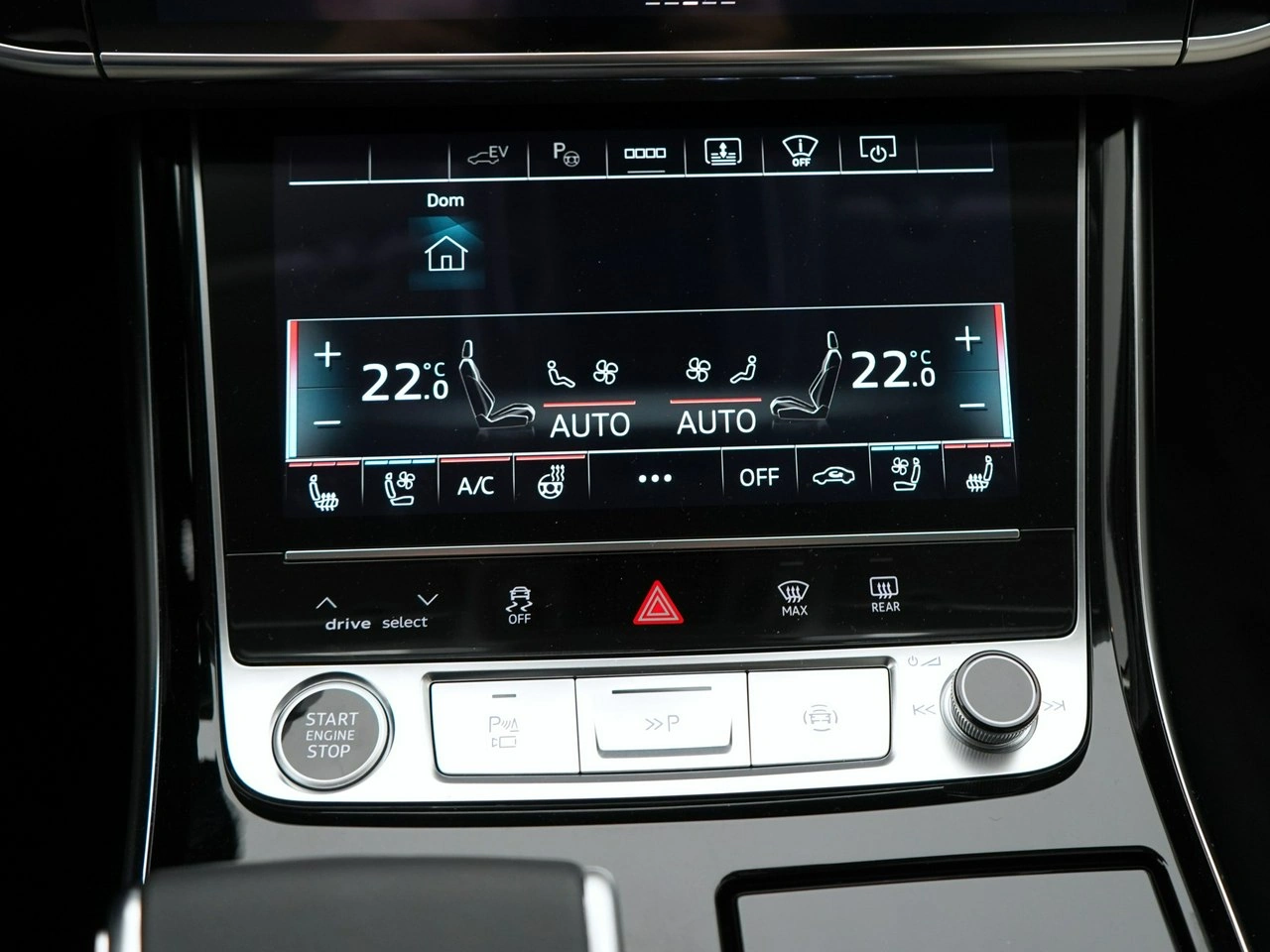 Audi A8 - Zdjęcie 18