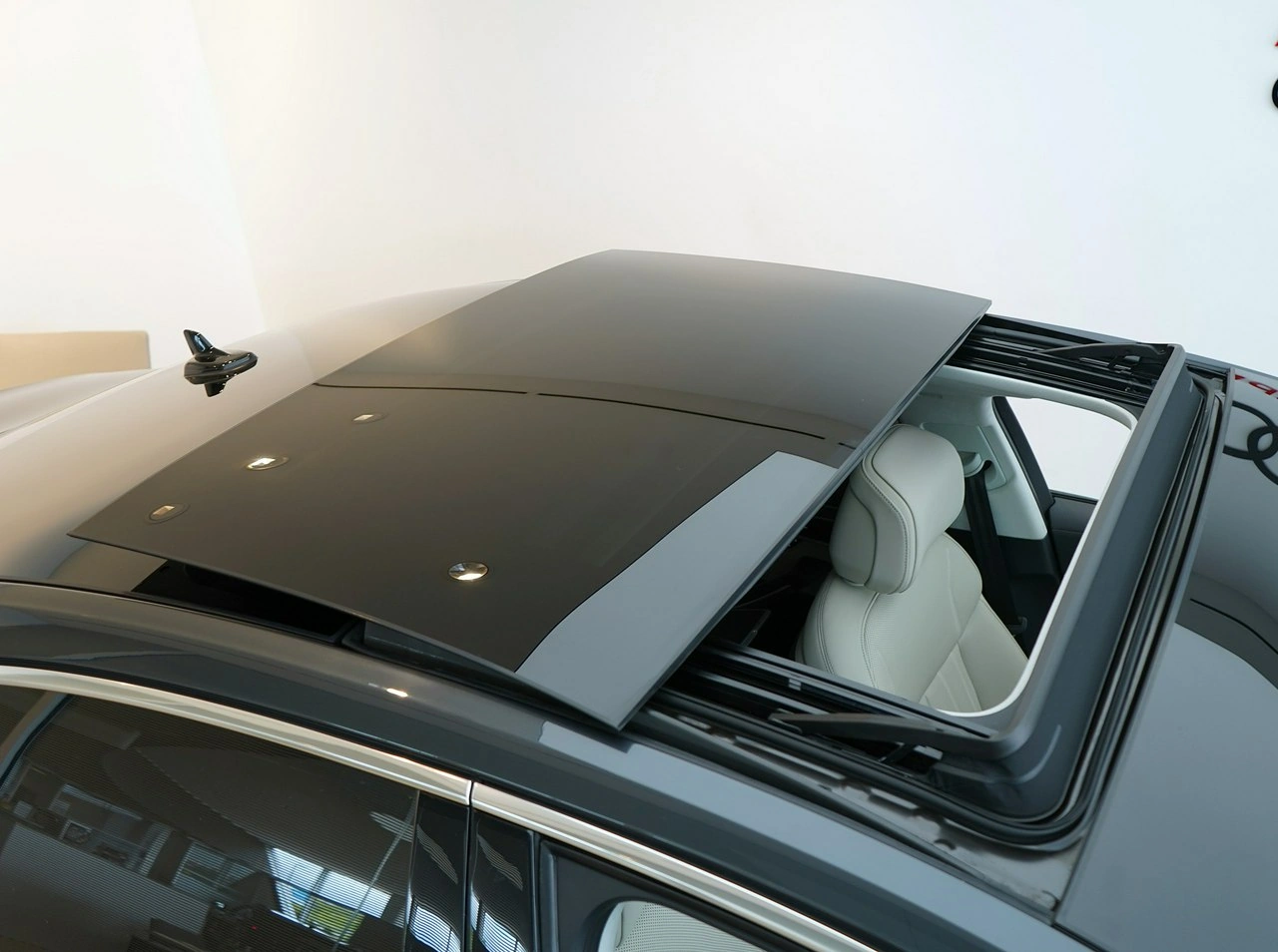 Audi A8 - Zdjęcie 10