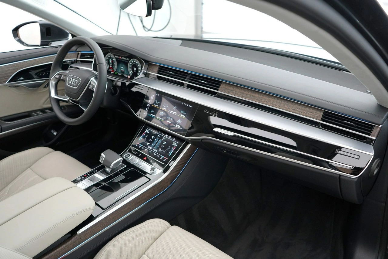 Audi A8 - Zdjęcie 26