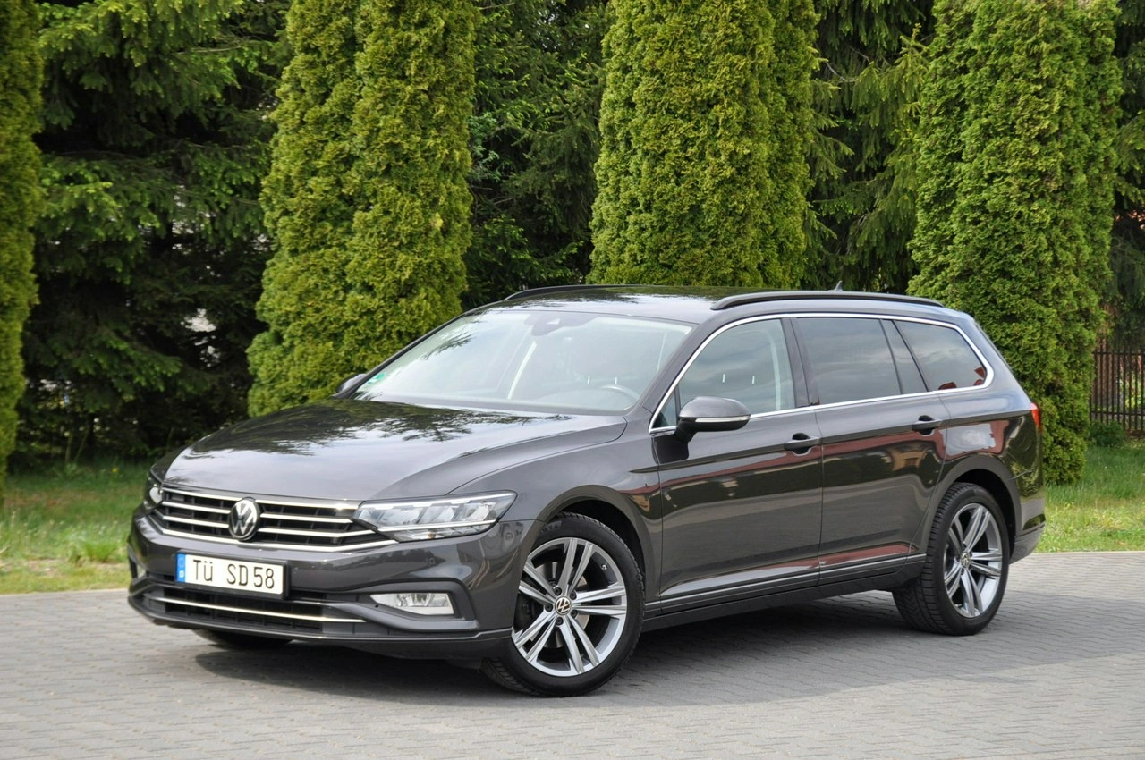 Volkswagen Passat Variant - Zdjęcie 9