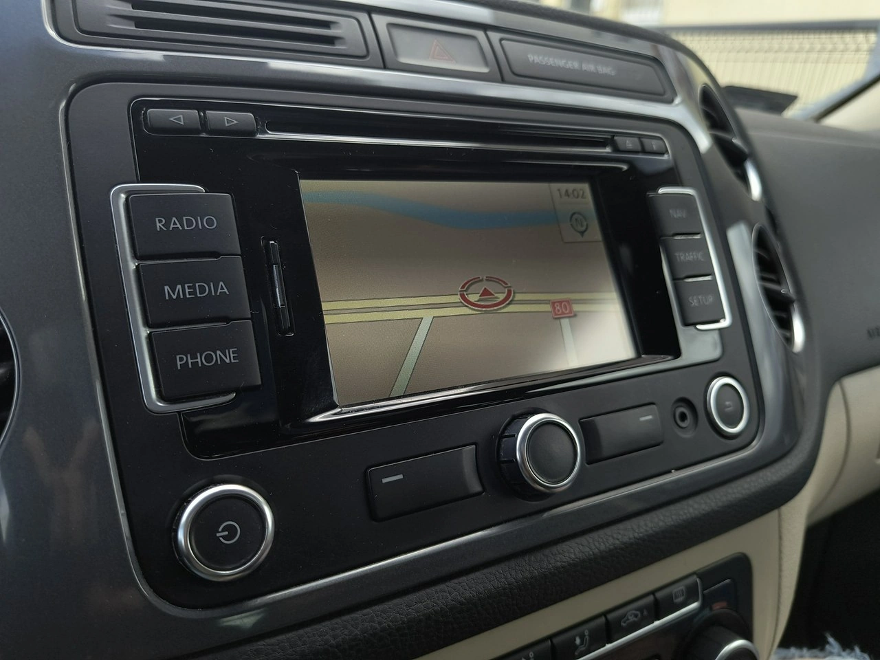 Volkswagen Tiguan - Zdjęcie 18