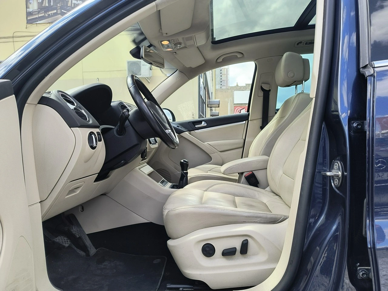 Volkswagen Tiguan - Zdjęcie 7