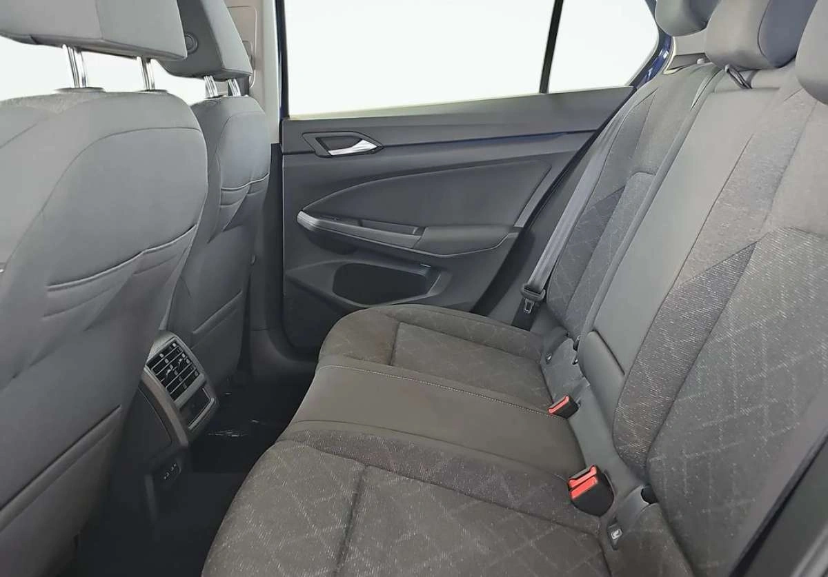 Volkswagen Golf - Zdjęcie 14