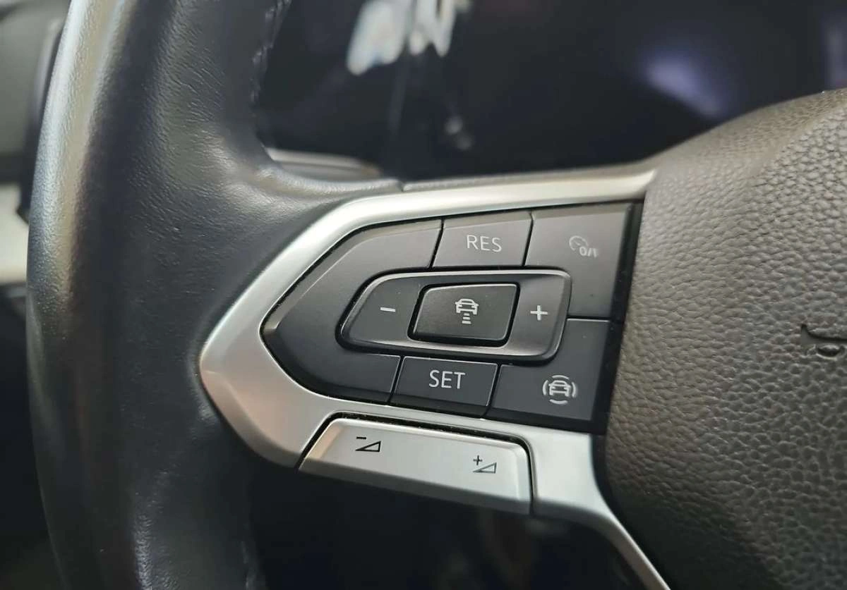 Volkswagen Golf - Zdjęcie 17