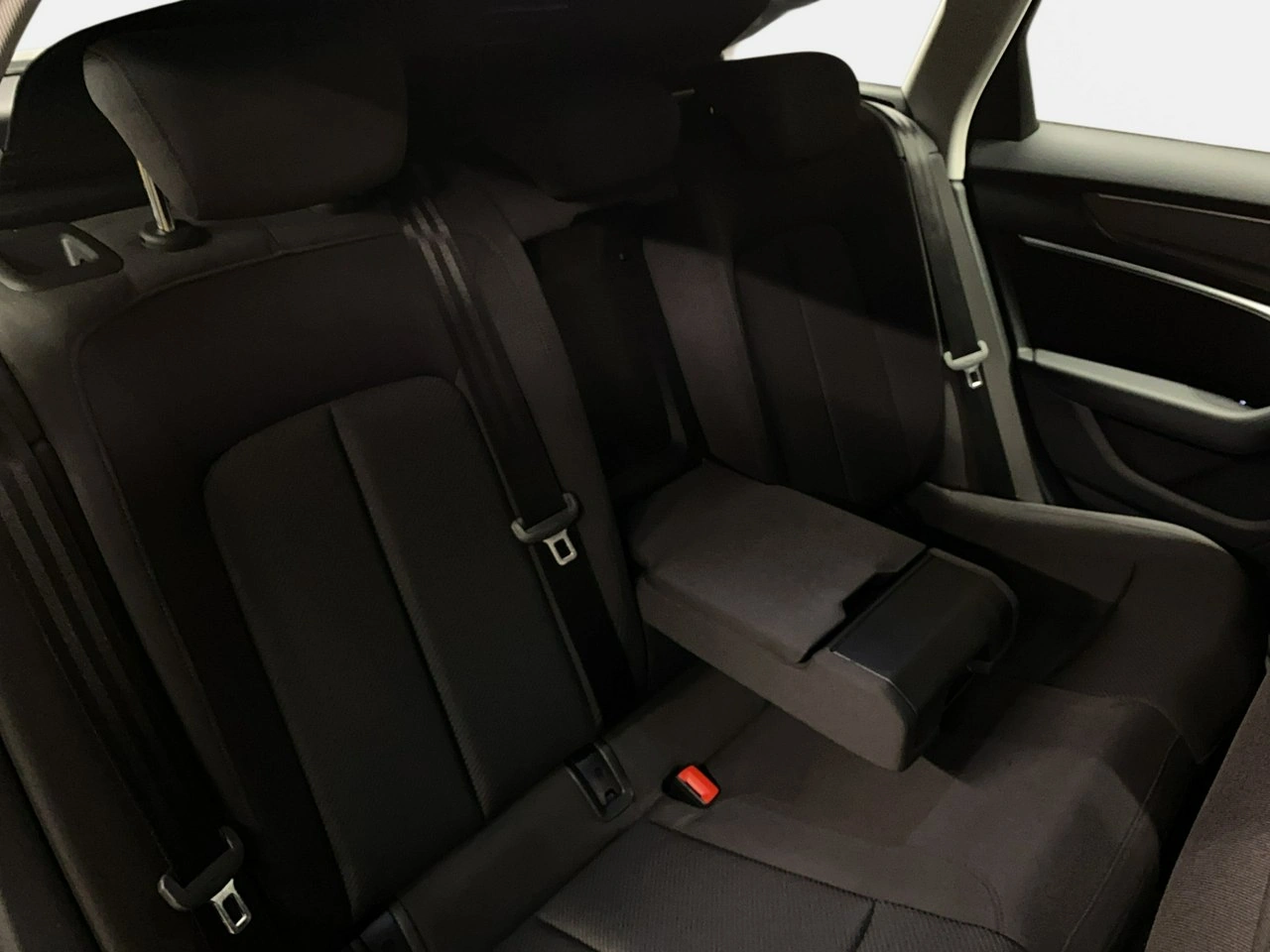 Audi A6 - Zdjęcie 16
