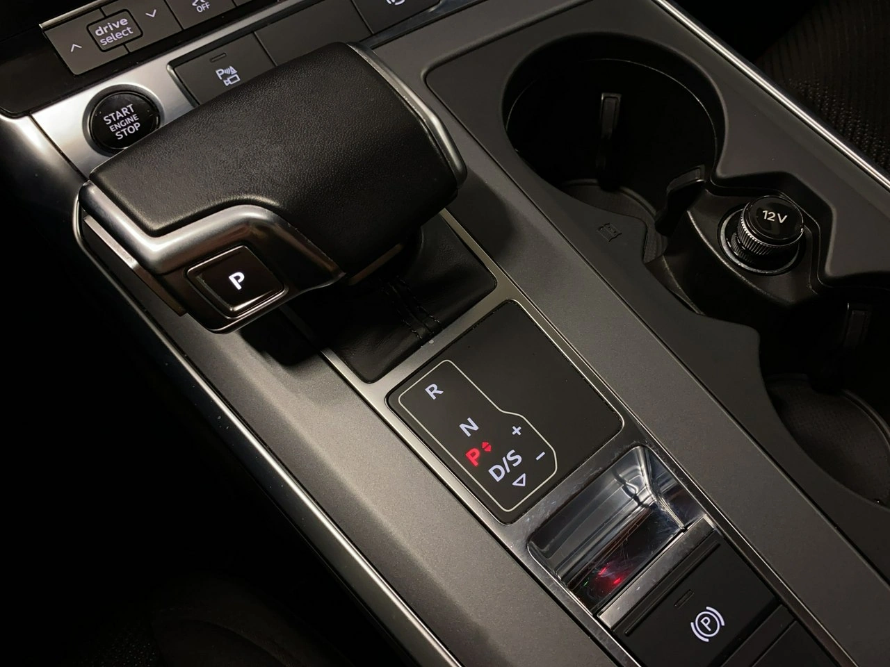 Audi A6 - Zdjęcie 24