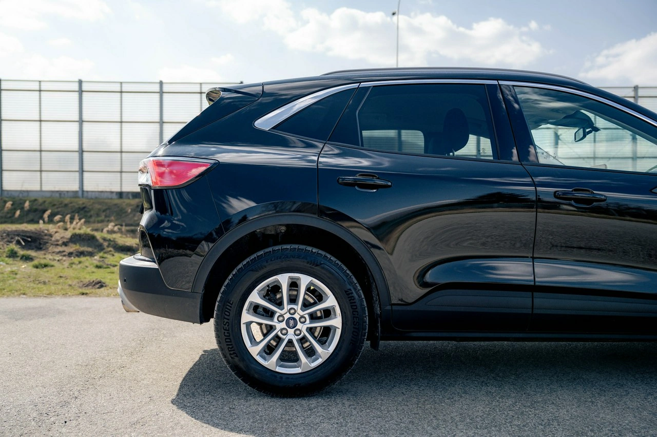Ford Kuga - Zdjęcie 6