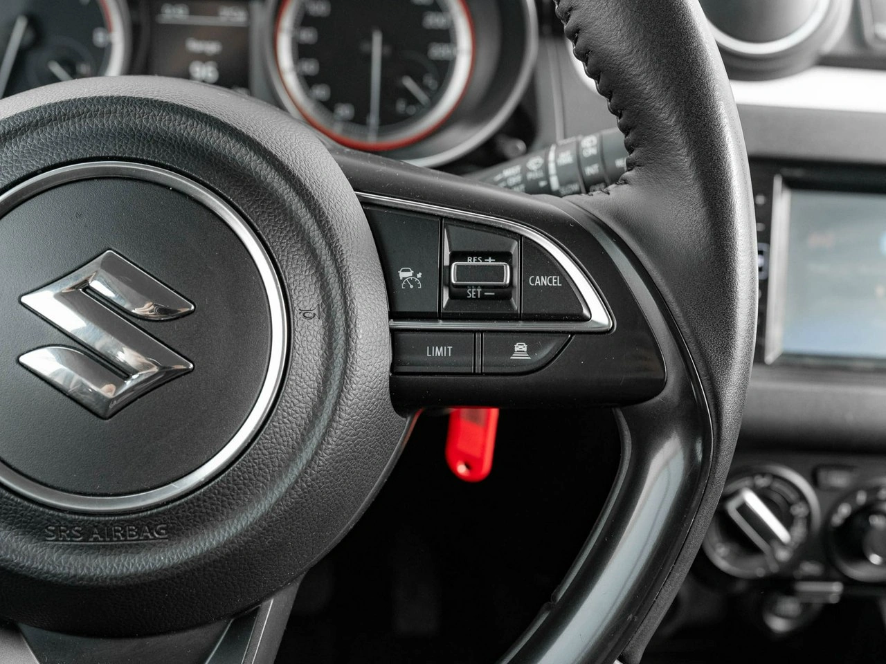 Suzuki Swift - Zdjęcie 14
