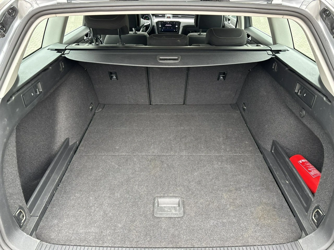 Volkswagen Passat - Zdjęcie 12