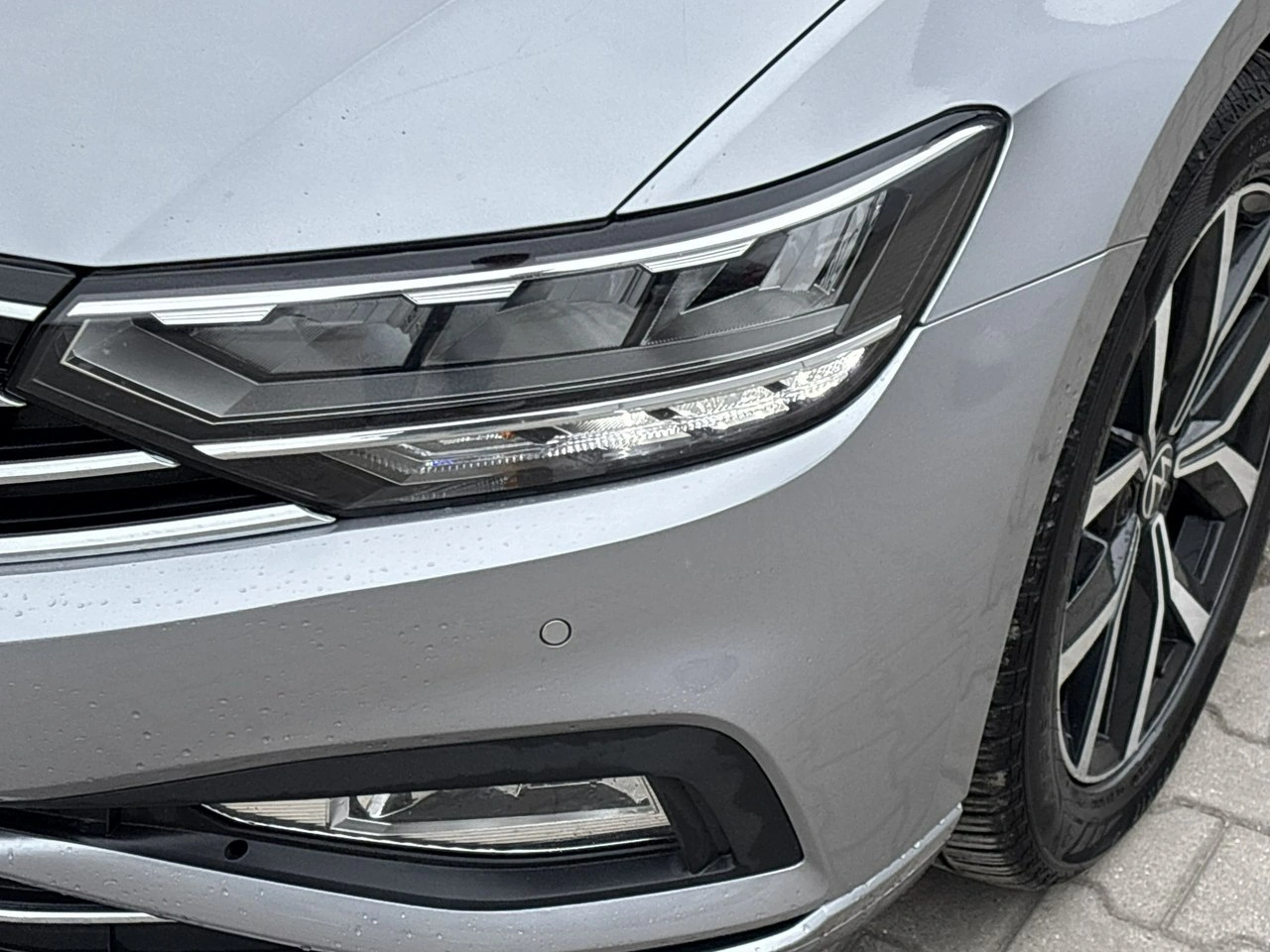 Volkswagen Passat - Zdjęcie 8