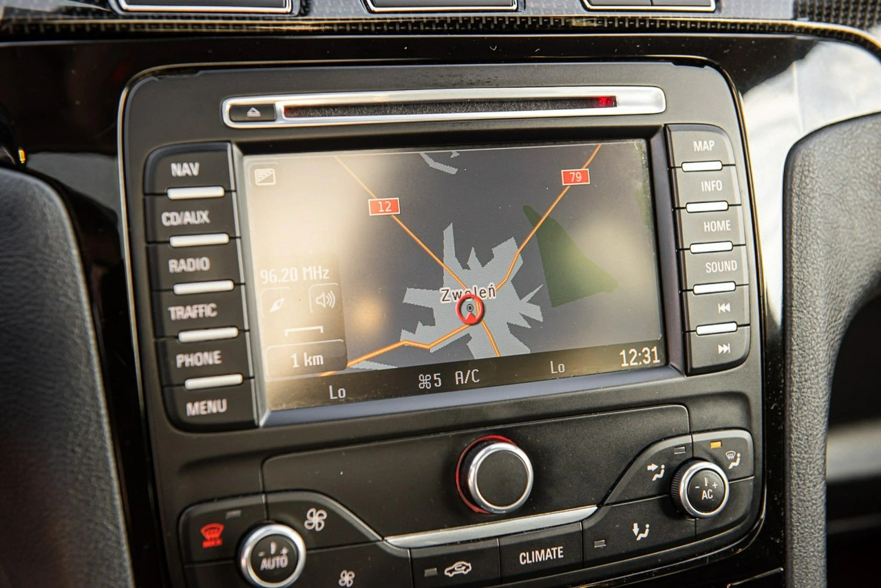 Ford S-Max - Zdjęcie 20