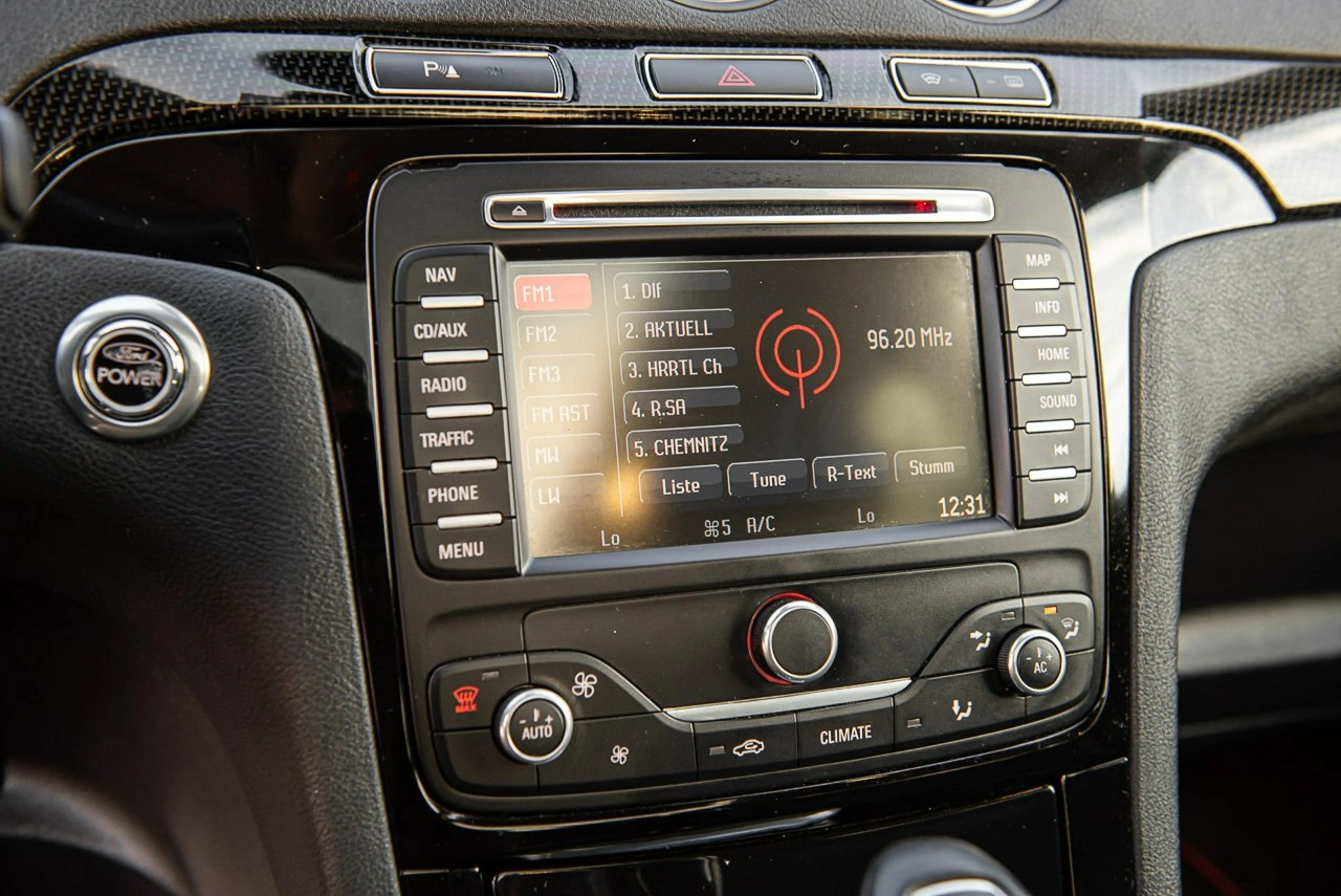Ford S-Max - Zdjęcie 21