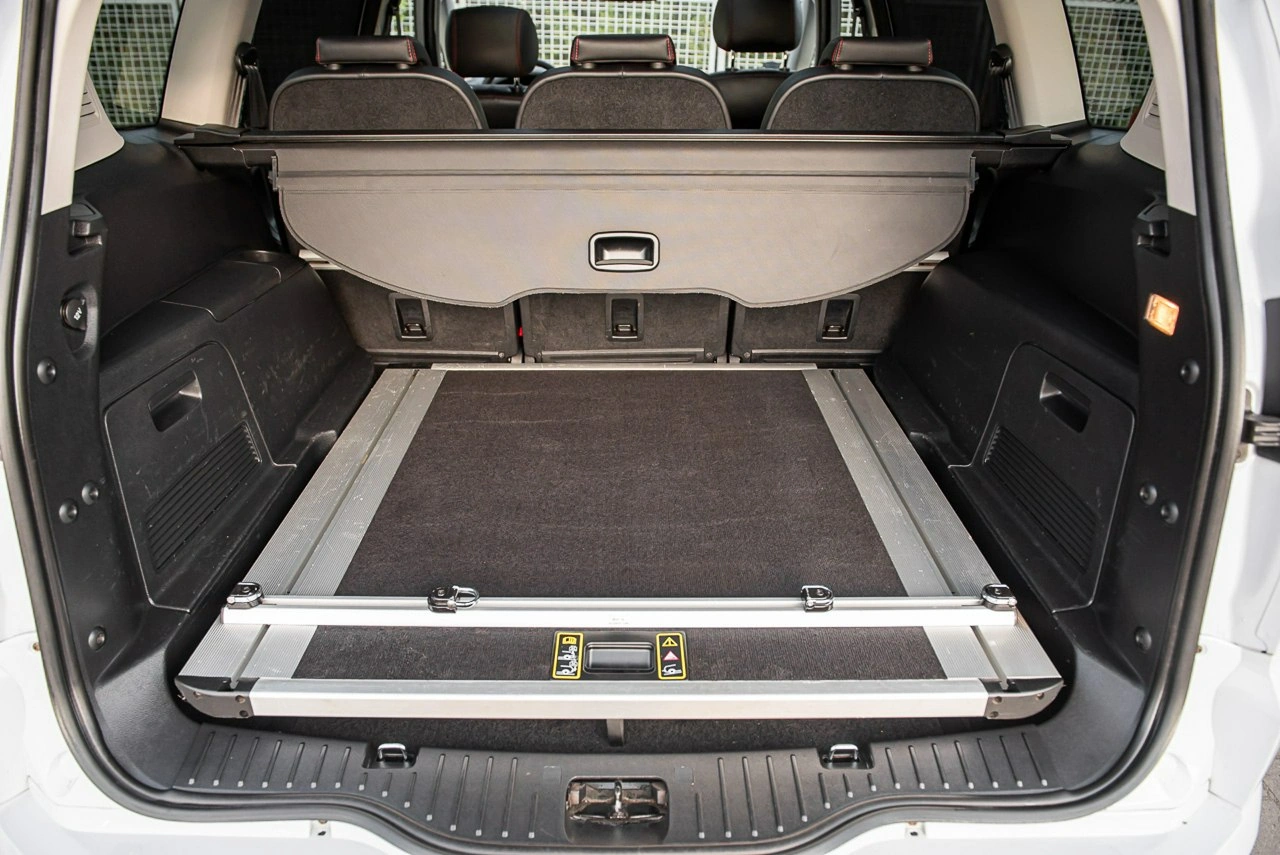 Ford S-Max - Zdjęcie 31