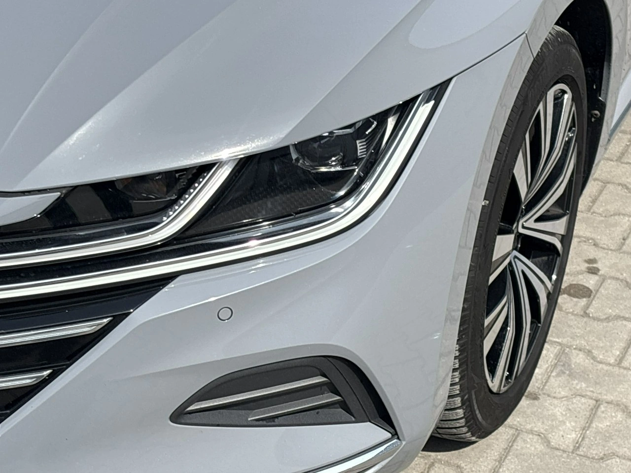 Volkswagen Arteon - Zdjęcie 8