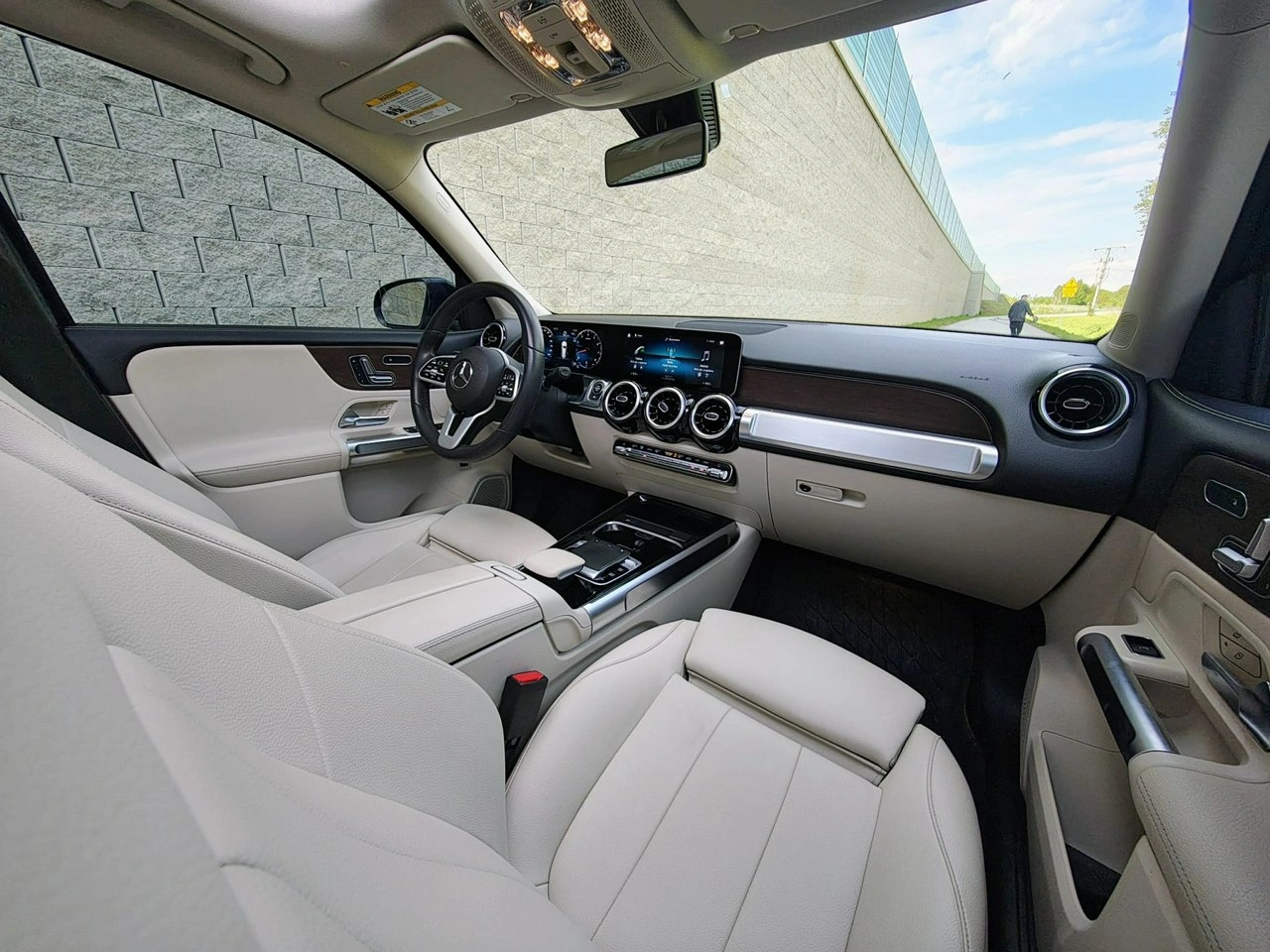 Mercedes GLB - Zdjęcie 24