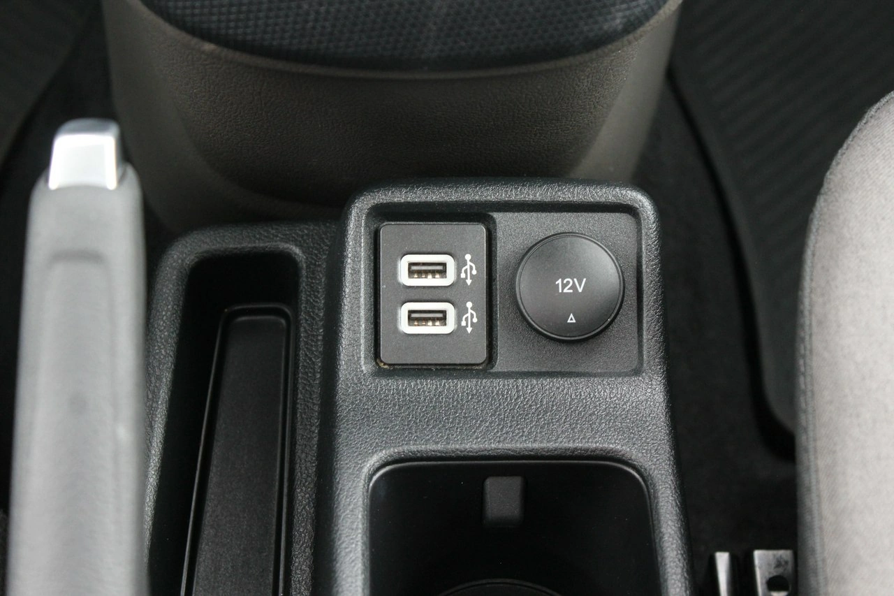 Ford Tourneo Connect - Zdjęcie 20