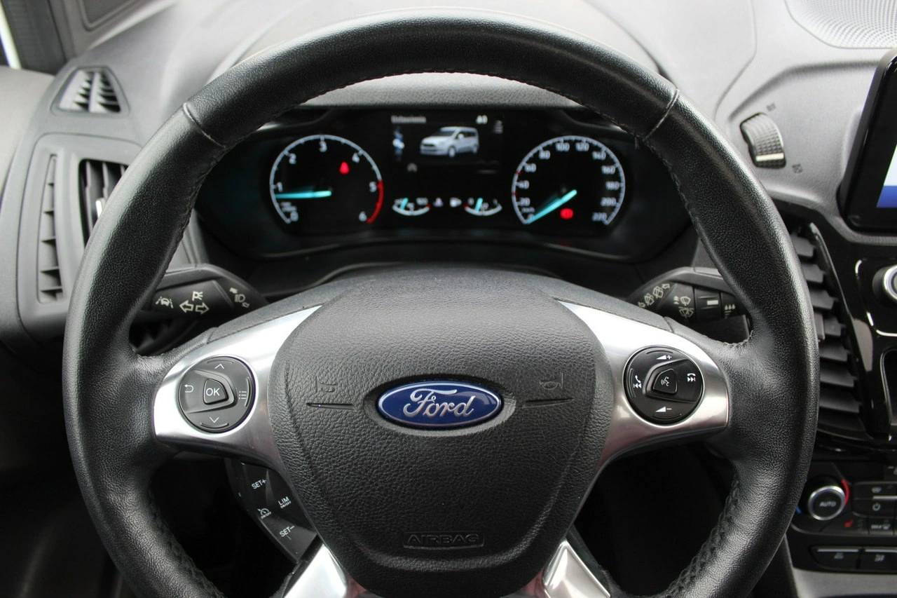 Ford Tourneo Connect - Zdjęcie 27