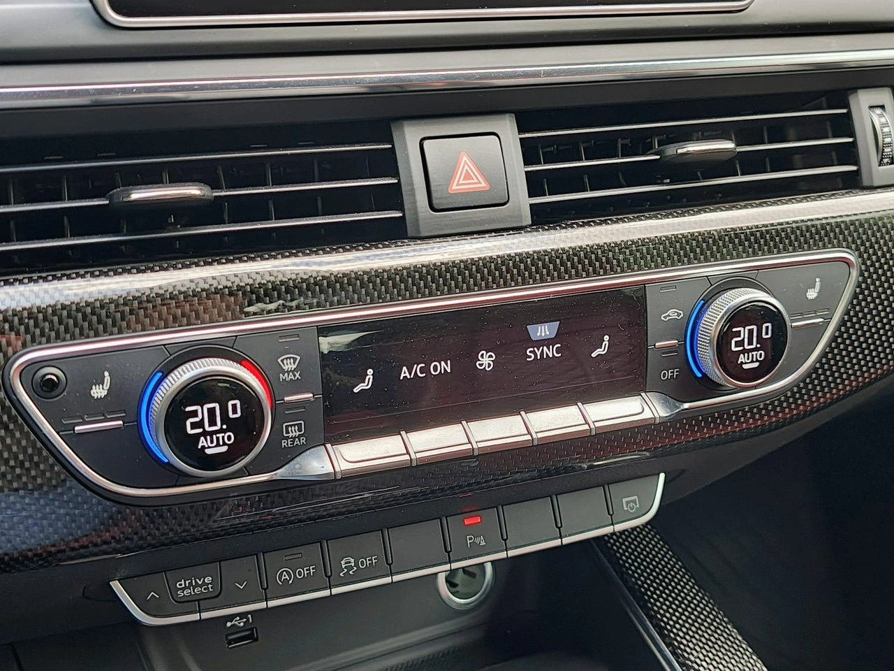Audi S5 - Zdjęcie 24