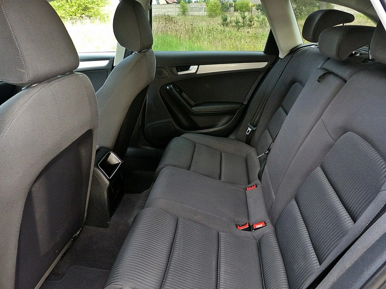 Audi A4 - Zdjęcie 23