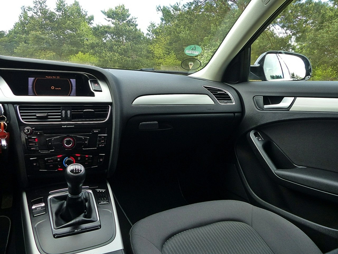 Audi A4 - Zdjęcie 37