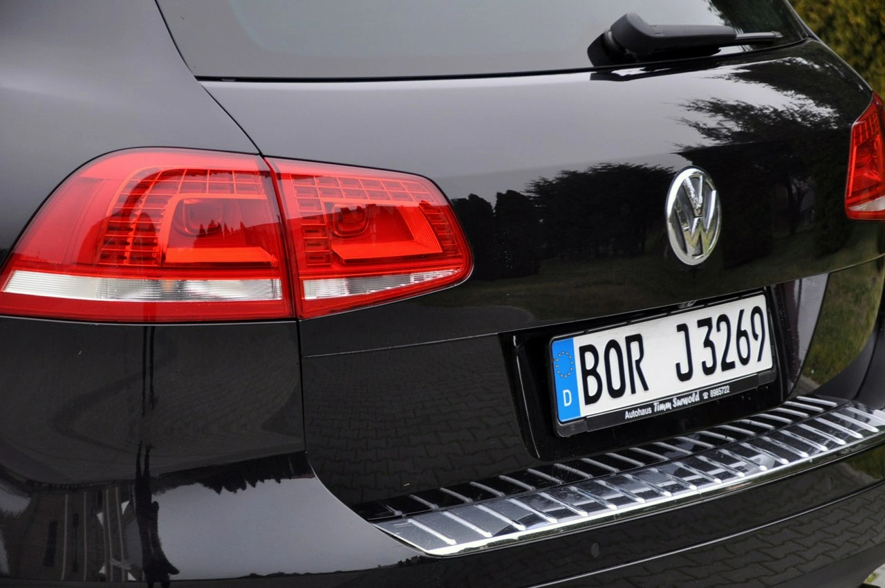 Volkswagen Touareg - Zdjęcie 15