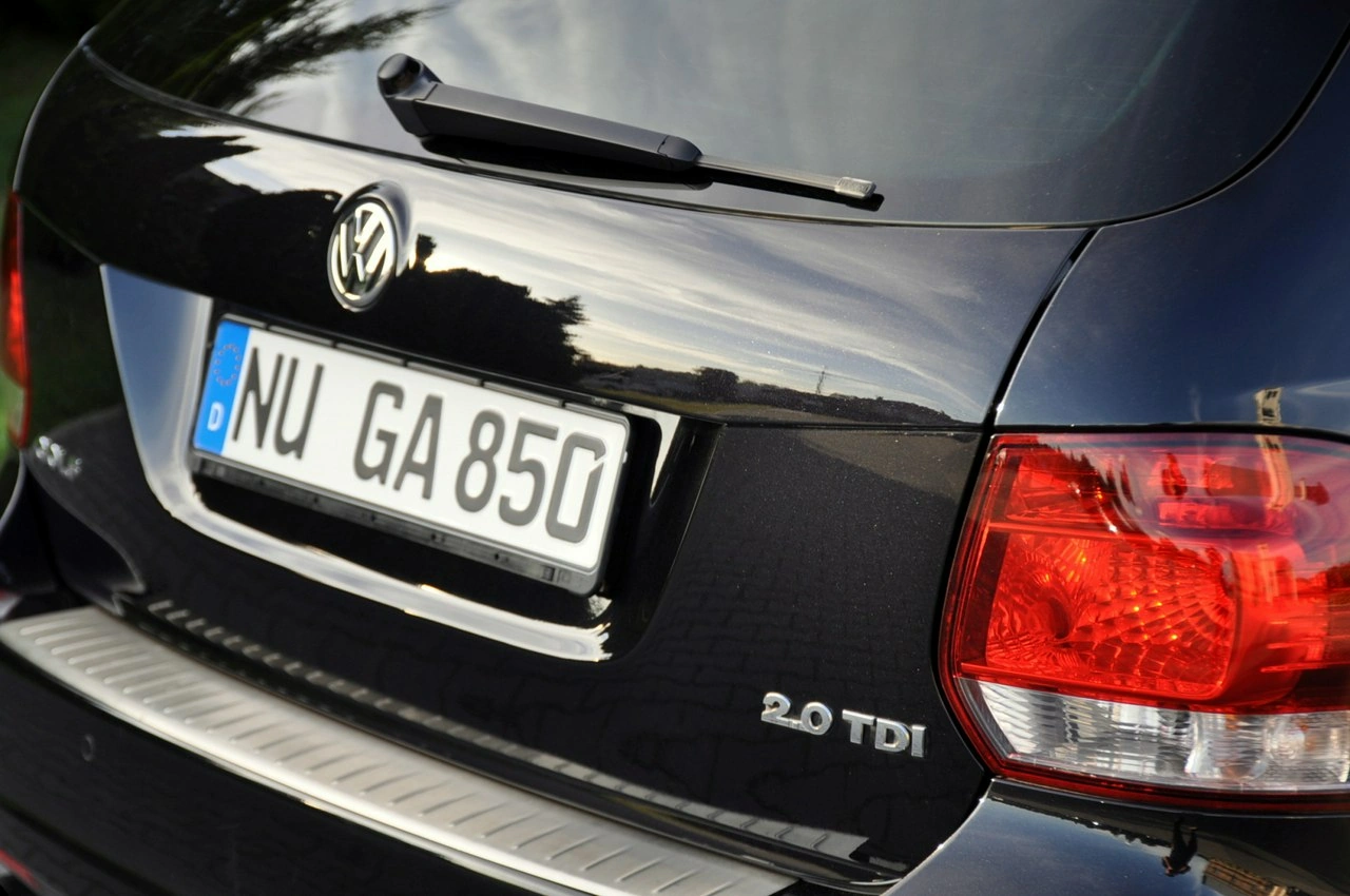 Volkswagen Golf - Zdjęcie 15