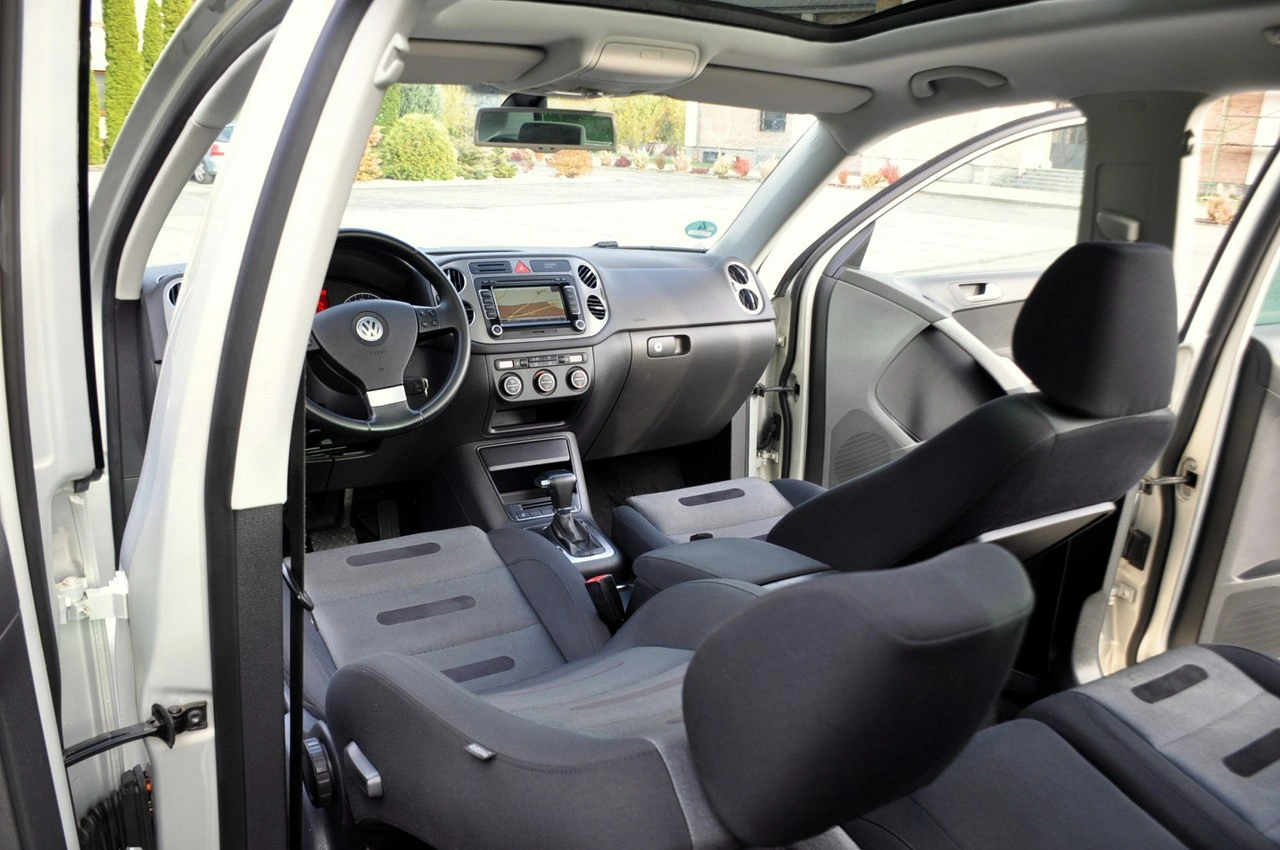 Volkswagen Tiguan - Zdjęcie 26