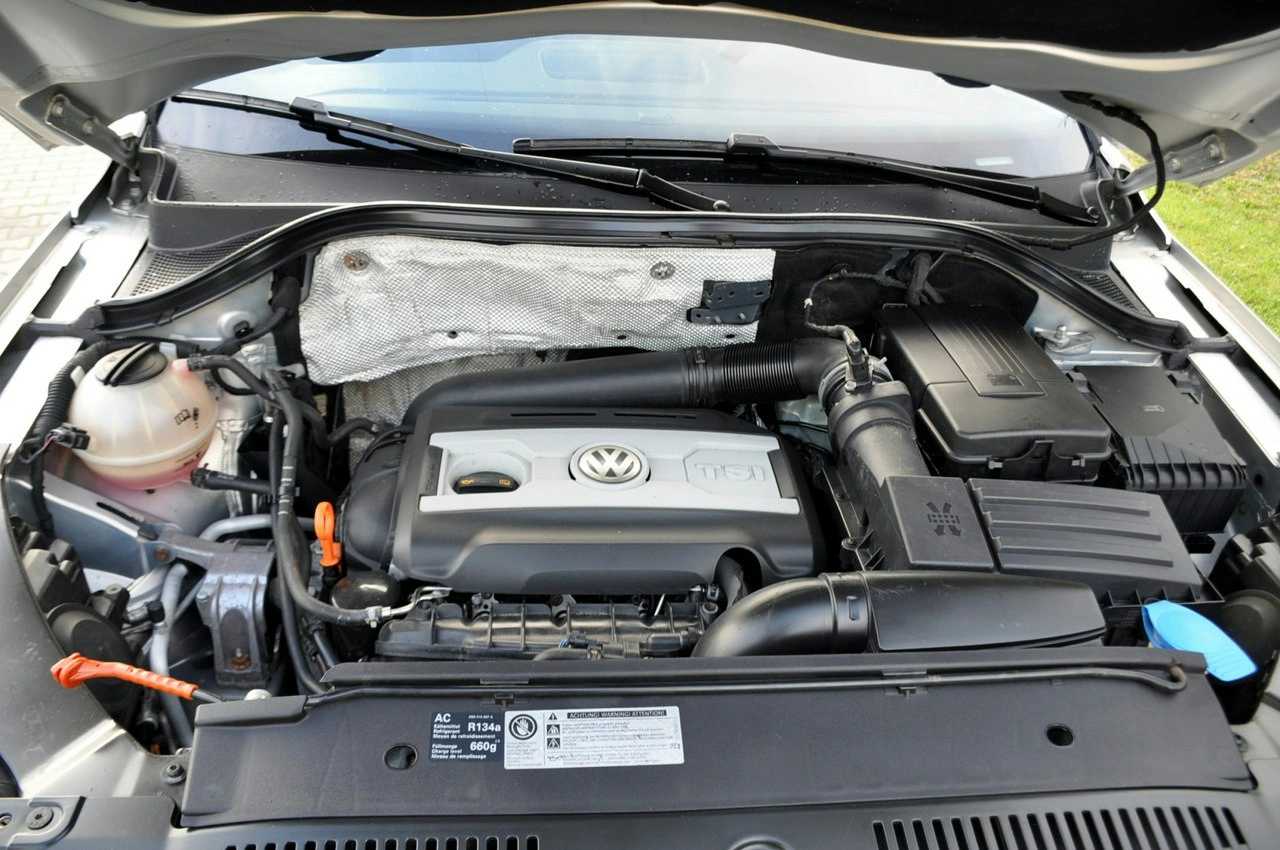 Volkswagen Tiguan - Zdjęcie 38