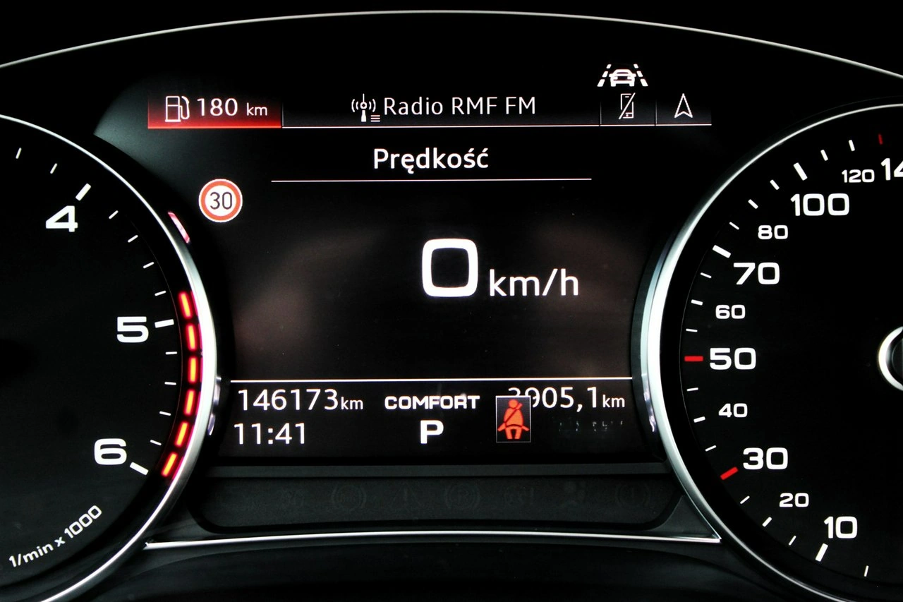 Audi A6 - Zdjęcie 12