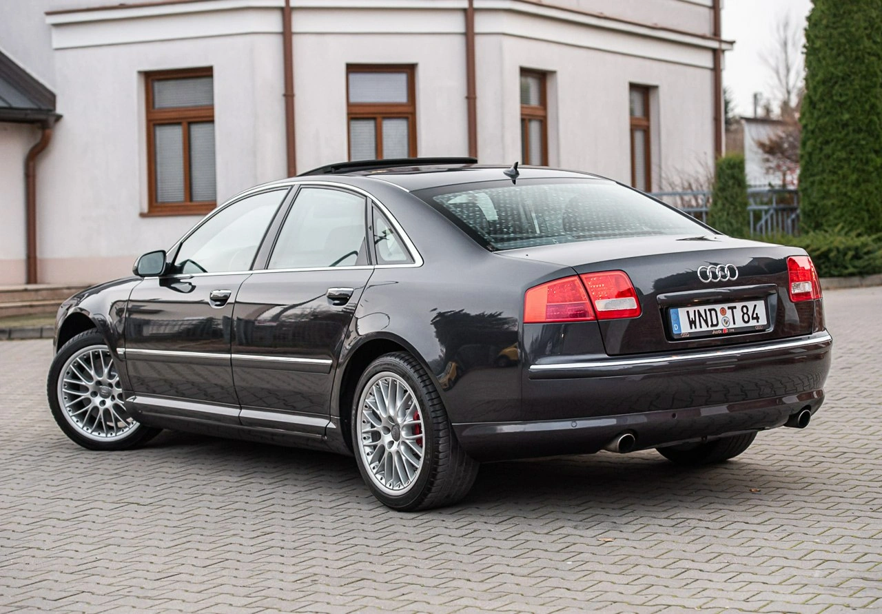 Audi A8 - Zdjęcie 14