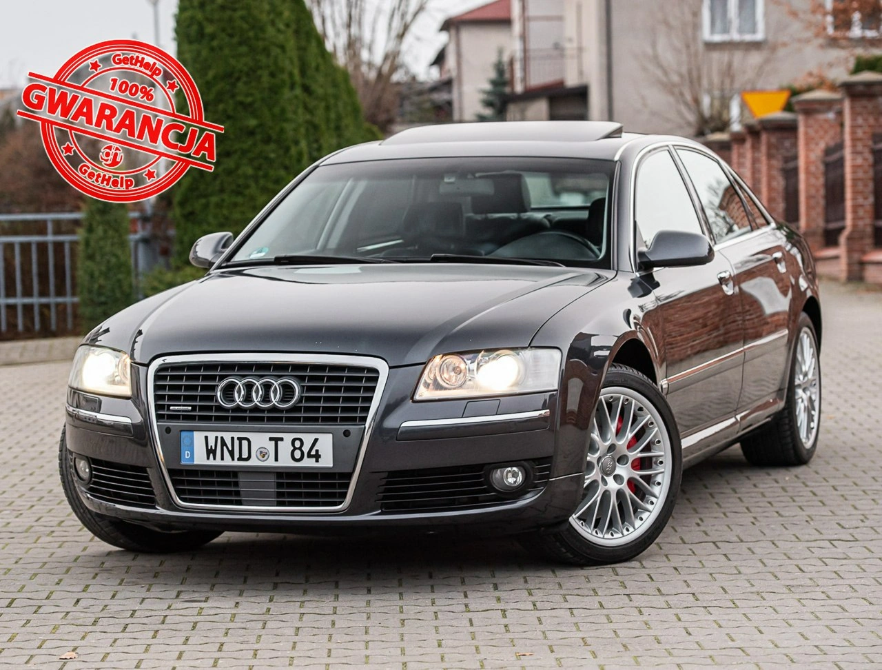 Audi A8 - Główne zdjęcie