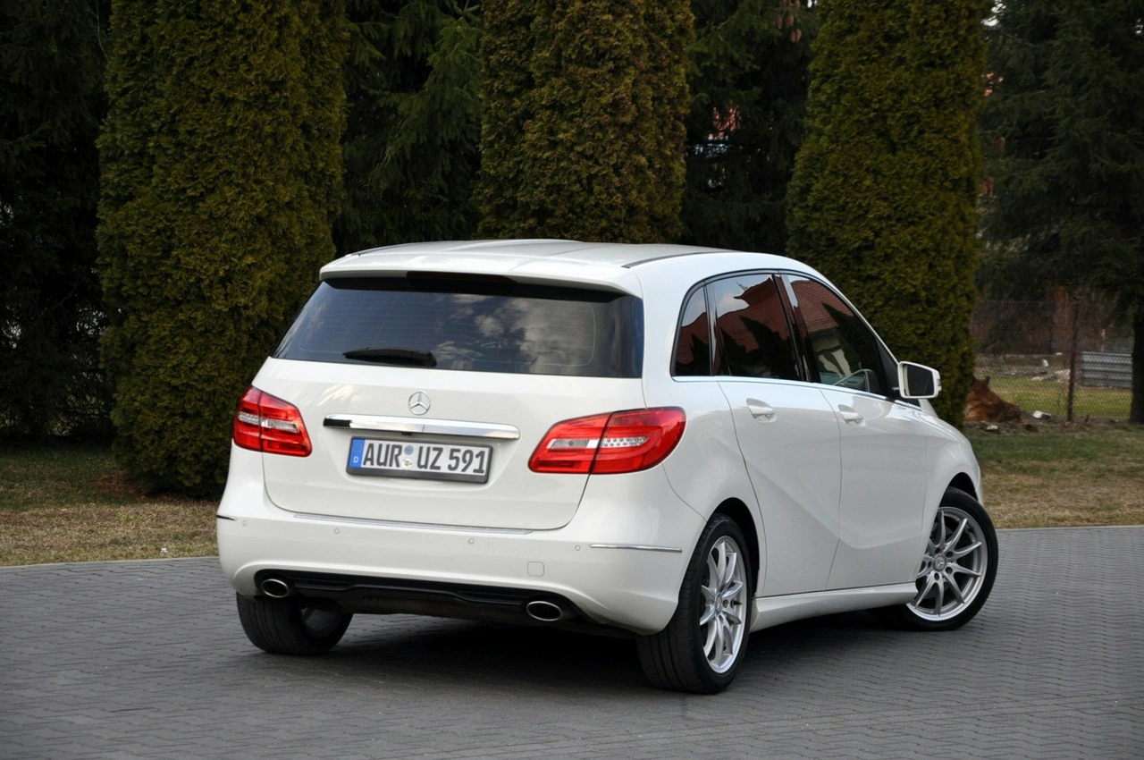 Mercedes B 220 - Zdjęcie 6
