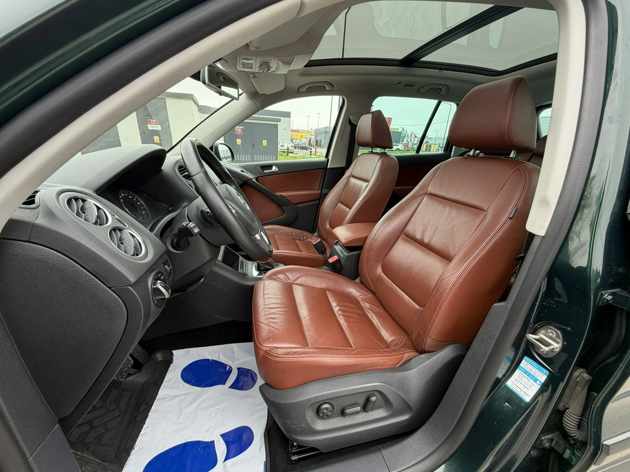 Volkswagen Tiguan - Zdjęcie 18